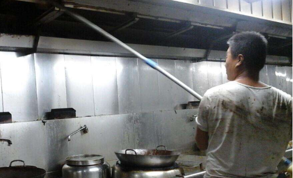 厨房做饭不开油烟机的危害有哪些