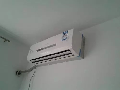 空调正常运转但不制冷的原因