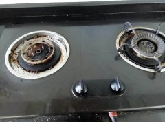 嵌入式燃气灶坏了怎么办？燃气灶嵌入式和台式哪个好