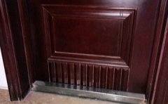 海尔空调kfr-330w插上电源后指示灯亮一下